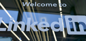 6 Tips to Make Professional LinkedIn Cover Photos