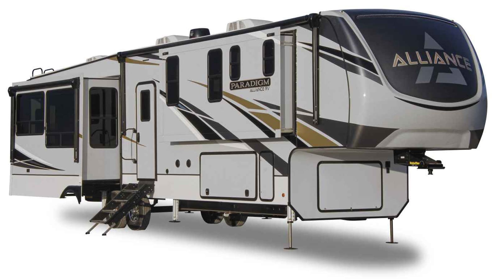 Pinnacle's Sleek New RV Refrigerator's Ready for Adventure - RVBusiness -  Breaking RV Industry News